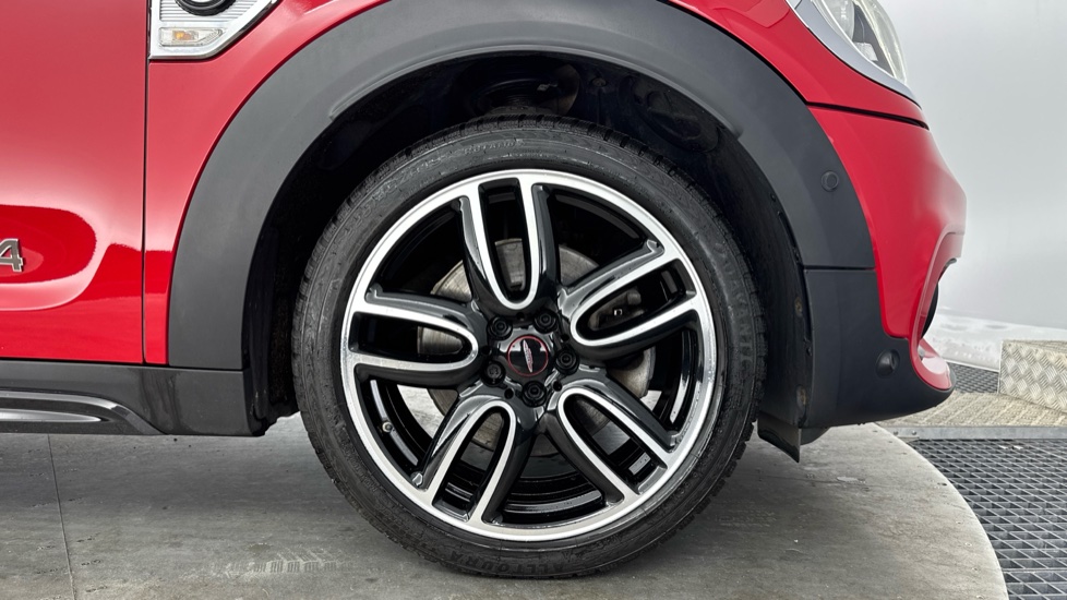 MINI Countryman 1.5 Cooper S E ALL4 PHEV 5dr Auto [Chili/Media XL] Hatchback - Image 14
