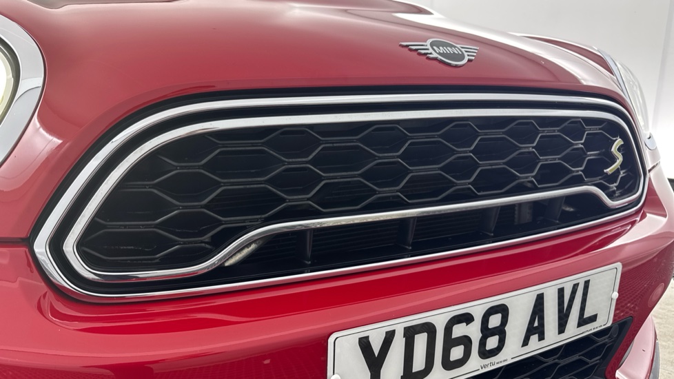 MINI Countryman 1.5 Cooper S E ALL4 PHEV 5dr Auto [Chili/Media XL] Hatchback - Image 36