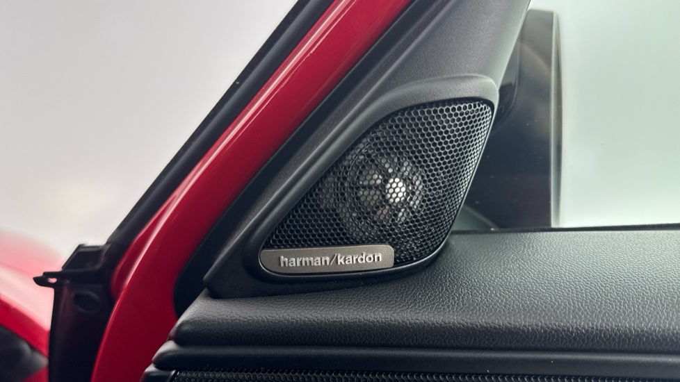 MINI Countryman 1.5 Cooper S E ALL4 PHEV 5dr Auto [Chili/Media XL] Hatchback - Image 51