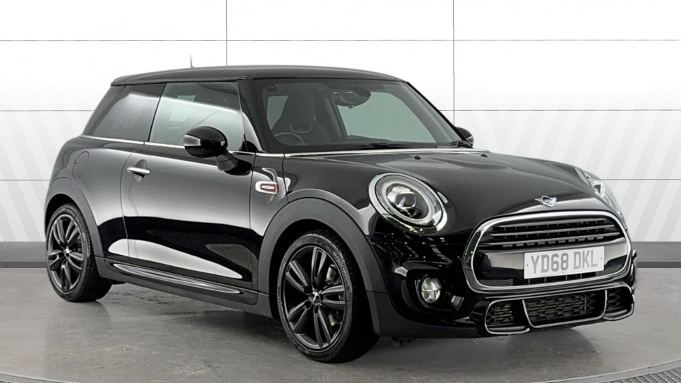MINI Hatchback 1.5 Cooper II 3dr Auto Petrol Hatchback - Image 1