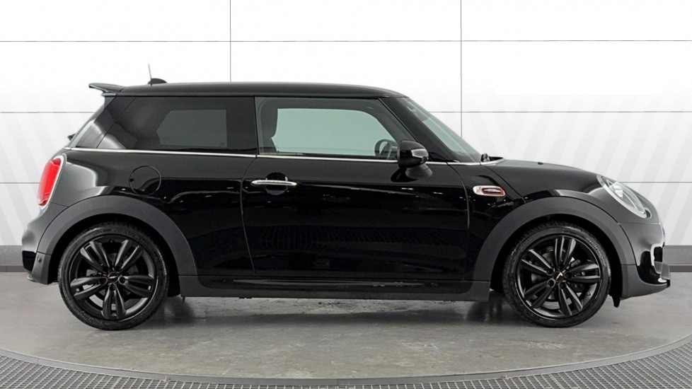 MINI Hatchback 1.5 Cooper II 3dr Auto Petrol Hatchback - Image 3