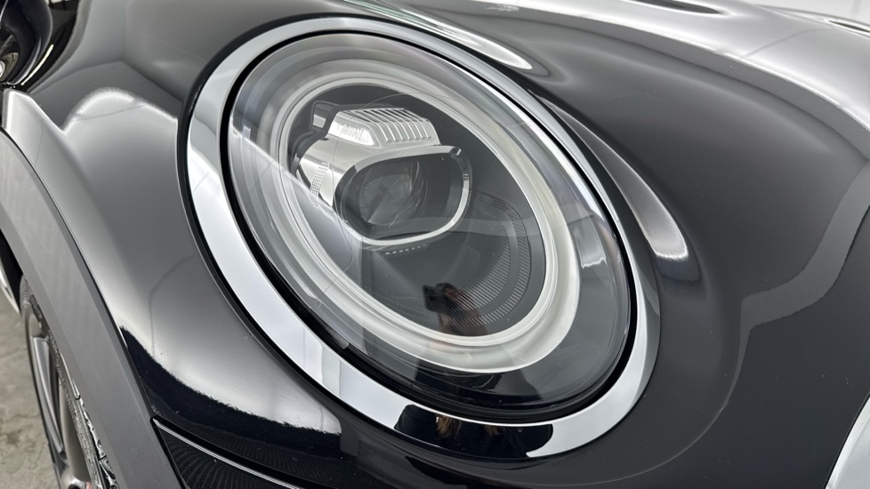 MINI Hatchback 1.5 Cooper II 3dr Auto Petrol Hatchback - Image 23