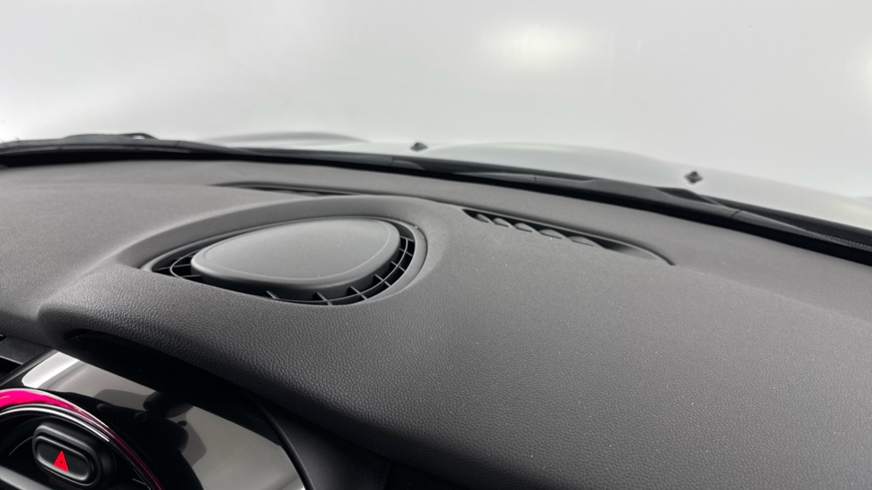 MINI Hatchback 1.5 Cooper II 3dr Auto Petrol Hatchback - Image 54