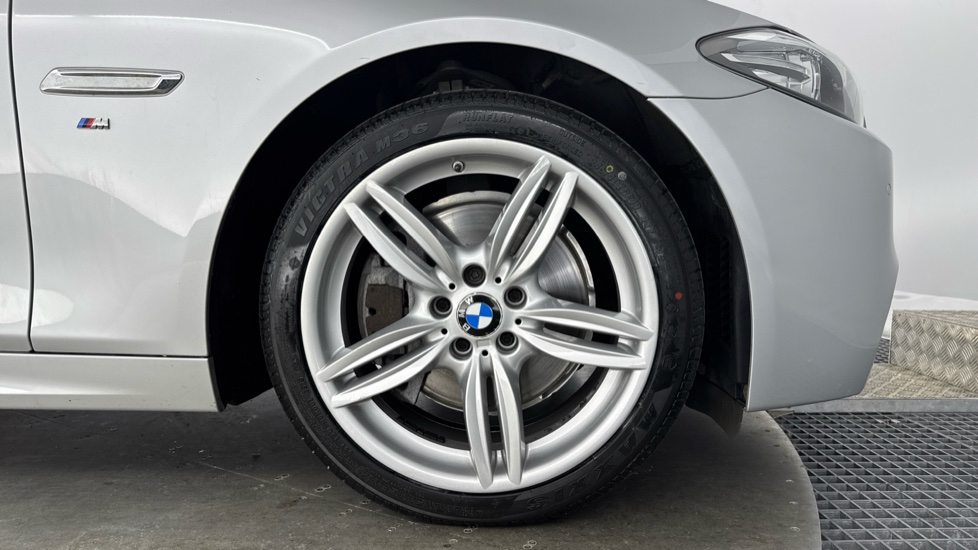 BMW 5 Series 535d M Sport 5dr Step Auto Diesel Estate - Image 14