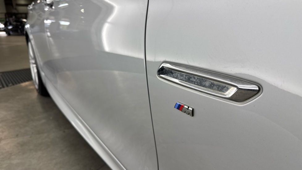 BMW 5 Series 535d M Sport 5dr Step Auto Diesel Estate - Image 31