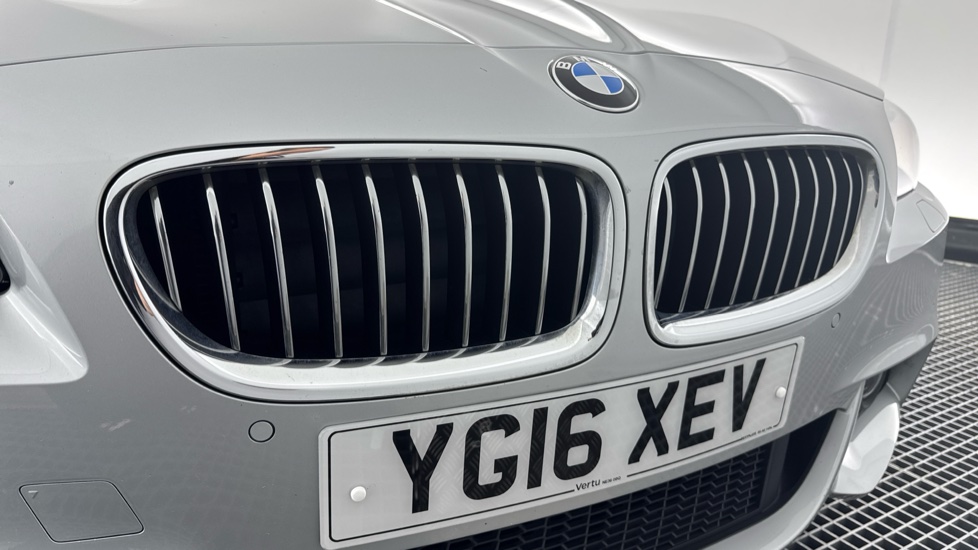 BMW 5 Series 535d M Sport 5dr Step Auto Diesel Estate - Image 32
