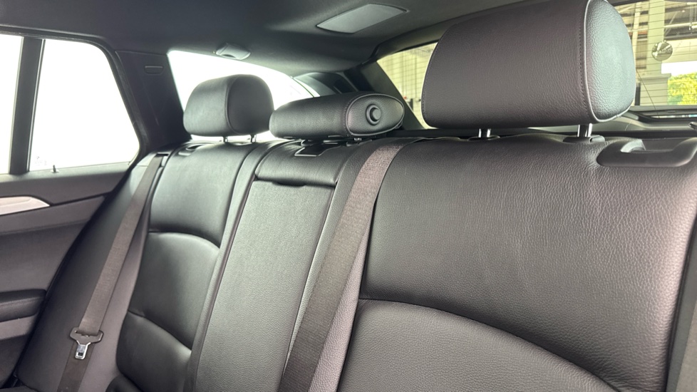 BMW 5 Series 535d M Sport 5dr Step Auto Diesel Estate - Image 38