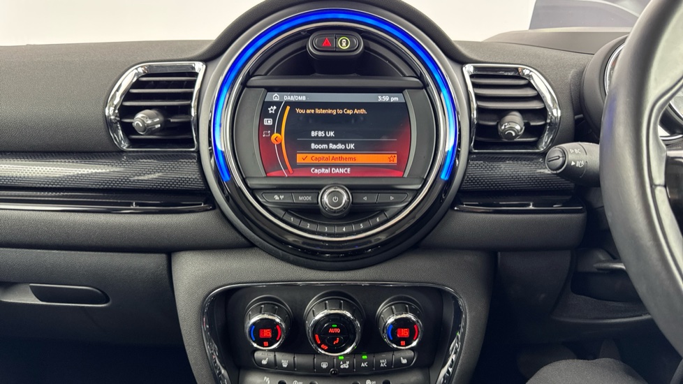 MINI Clubman 1.5 Cooper Exclusive 6dr Auto [Comfort Pack] Petrol Estate - Image 8
