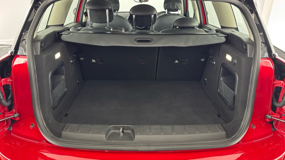MINI Clubman 1.5 Cooper Exclusive 6dr Auto [Comfort Pack] Petrol Estate - Image 13
