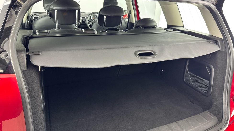 MINI Clubman 1.5 Cooper Exclusive 6dr Auto [Comfort Pack] Petrol Estate - Image 24