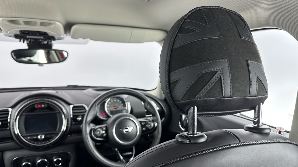 MINI Clubman 1.5 Cooper Exclusive 6dr Auto [Comfort Pack] Petrol Estate - Image 46