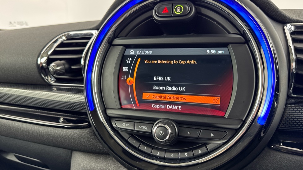 MINI Clubman 1.5 Cooper Exclusive 6dr Auto [Comfort Pack] Petrol Estate - Image 61