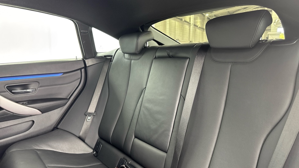 BMW 4 Series 430i M Sport 5dr Auto [Professional Media] Petrol Hatchback - Image 12