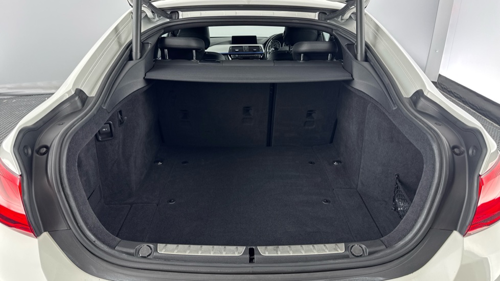BMW 4 Series 430i M Sport 5dr Auto [Professional Media] Petrol Hatchback - Image 13