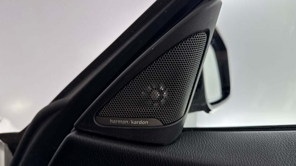 BMW 4 Series 430i M Sport 5dr Auto [Professional Media] Petrol Hatchback - Image 20