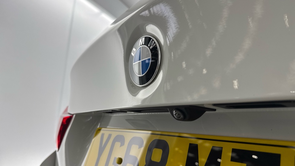 BMW 4 Series 430i M Sport 5dr Auto [Professional Media] Petrol Hatchback - Image 25