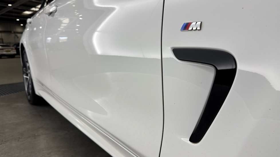 BMW 4 Series 430i M Sport 5dr Auto [Professional Media] Petrol Hatchback - Image 32