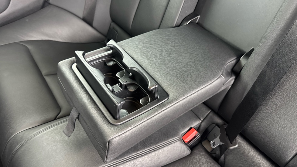 BMW 4 Series 430i M Sport 5dr Auto [Professional Media] Petrol Hatchback - Image 41