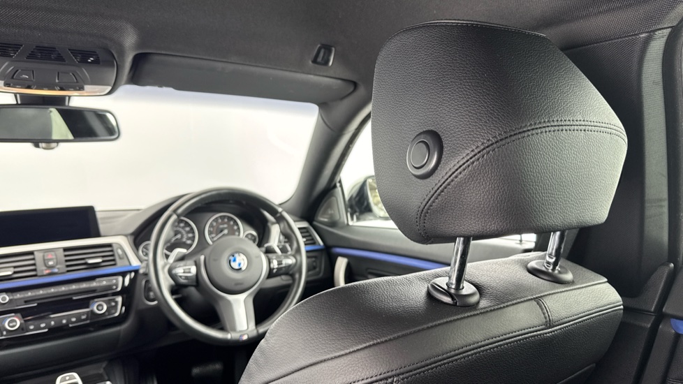 BMW 4 Series 430i M Sport 5dr Auto [Professional Media] Petrol Hatchback - Image 43