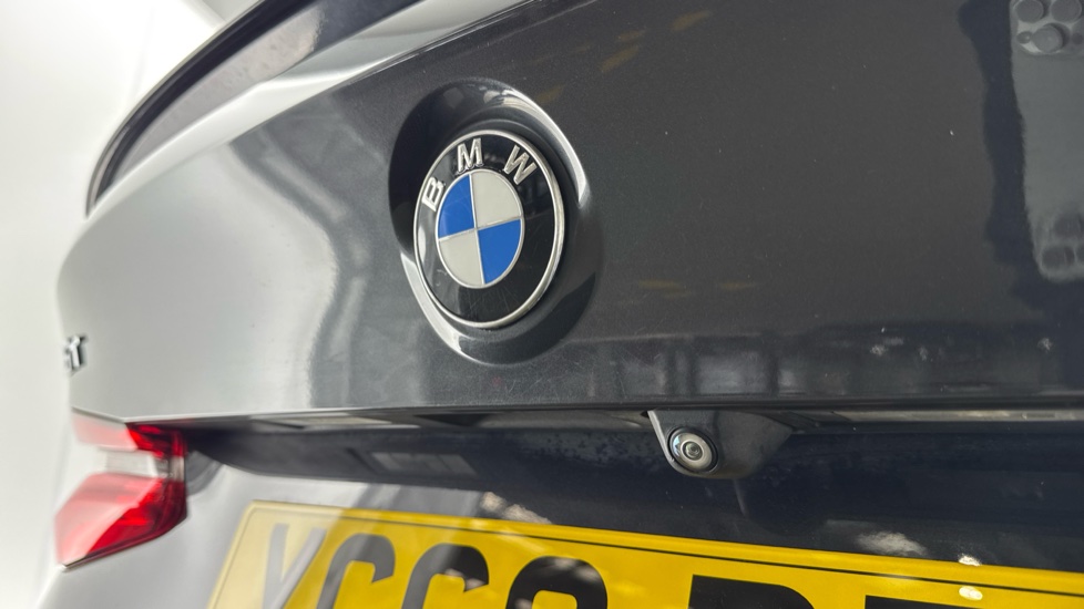 BMW 6 Series 620d xDrive M Sport 5dr Auto Diesel Hatchback - Image 25
