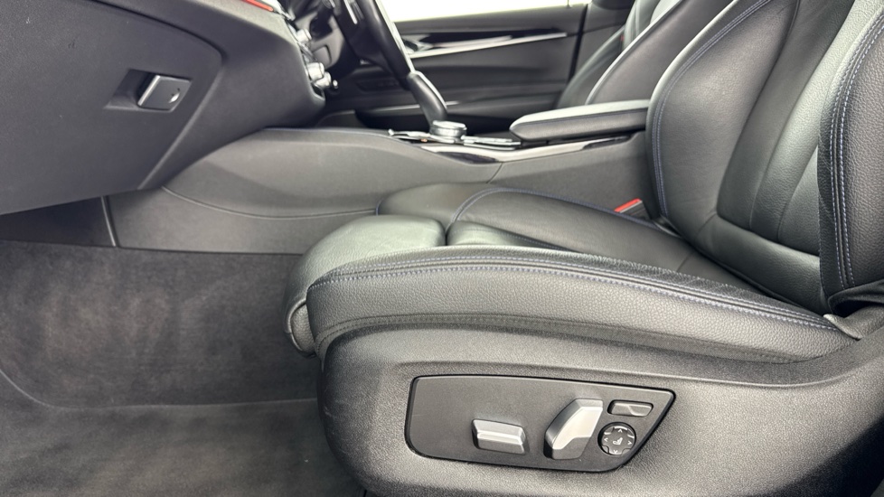 BMW 6 Series 620d xDrive M Sport 5dr Auto Diesel Hatchback - Image 35