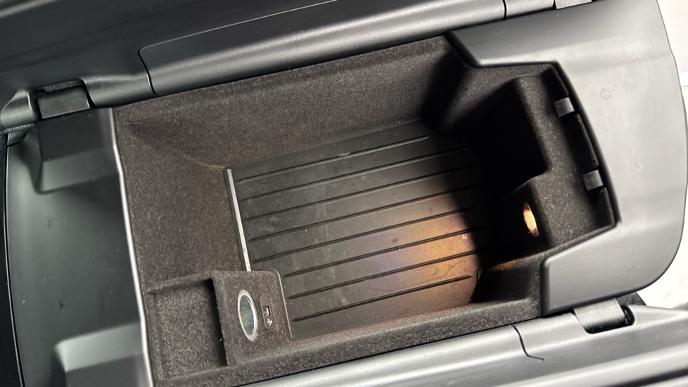 BMW 6 Series 620d xDrive M Sport 5dr Auto Diesel Hatchback - Image 51