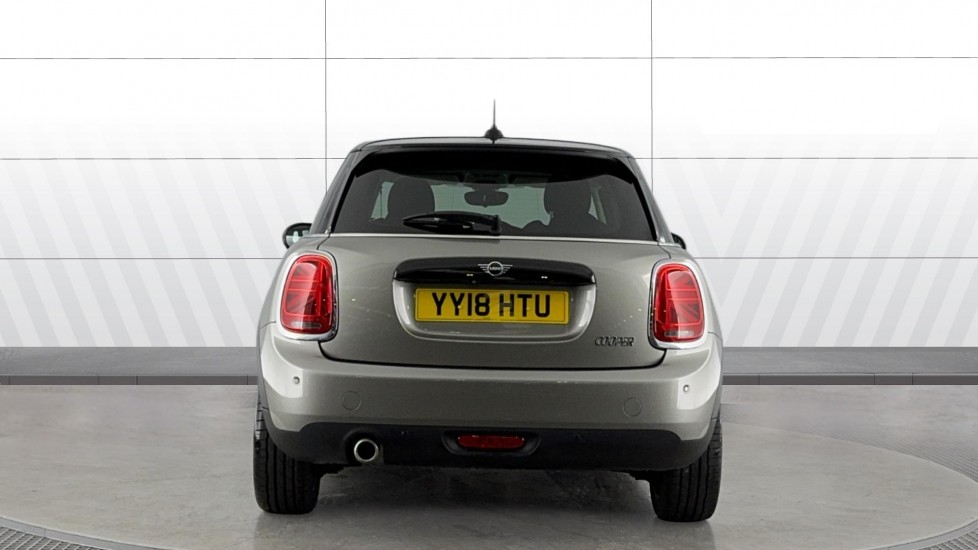 MINI Hatchback 1.5 Cooper II 5dr Petrol Hatchback - Image 15