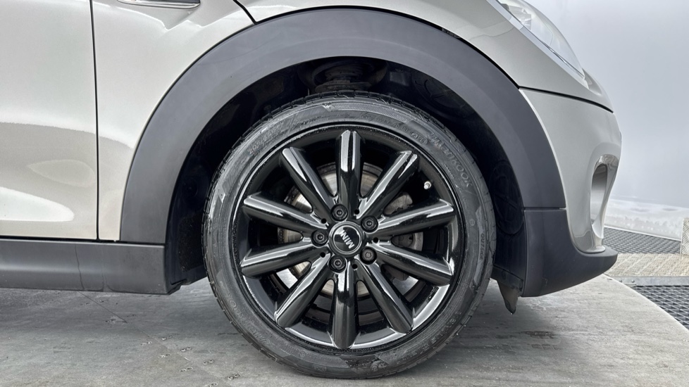 MINI Hatchback 1.5 Cooper II 5dr Petrol Hatchback - Image 14