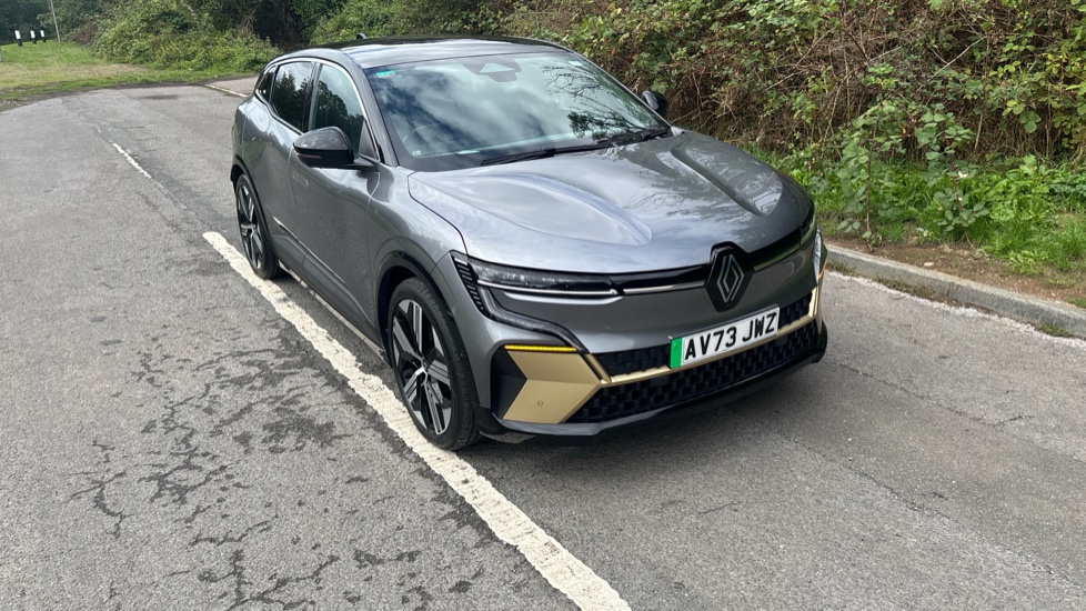 Renault Megane E-Tech EV60 160kW Iconic 60kWh Optimum Charge 5dr Auto Electric Hatchback - Image 29
