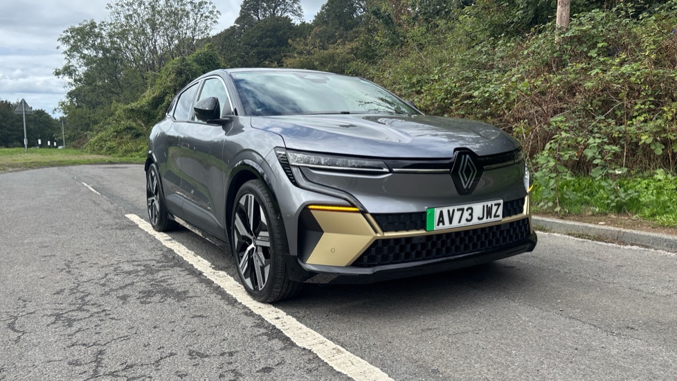 Renault Megane E-Tech EV60 160kW Iconic 60kWh Optimum Charge 5dr Auto Electric Hatchback - Image 30