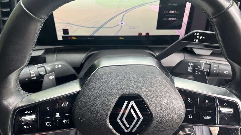 Renault Megane E-Tech EV60 160kW Iconic 60kWh Optimum Charge 5dr Auto Electric Hatchback - Image 42
