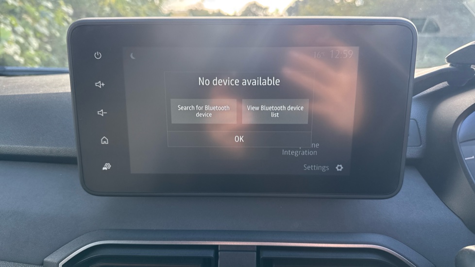 Dacia Jogger 1.6 HEV Extreme 5dr Auto Hybrid Estate - Image 30