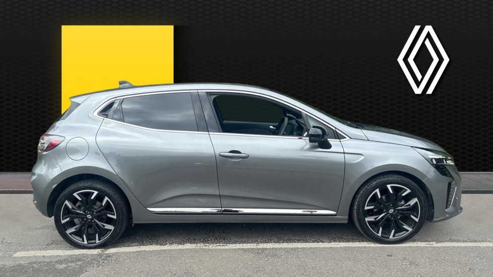 Renault Clio 1.0 TCe 90 Techno 5dr Petrol Hatchback - Image 5