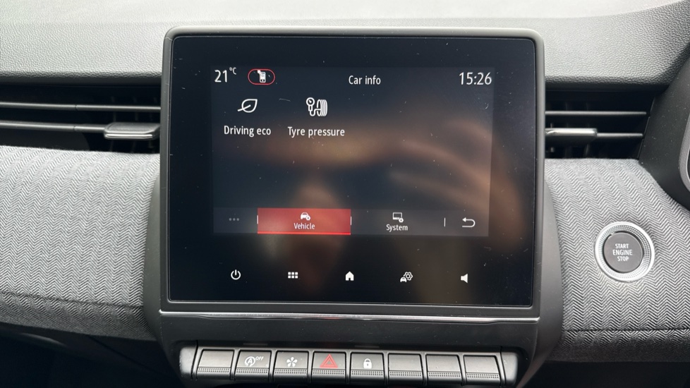 Renault Clio 1.0 TCe 90 Techno 5dr Petrol Hatchback - Image 39