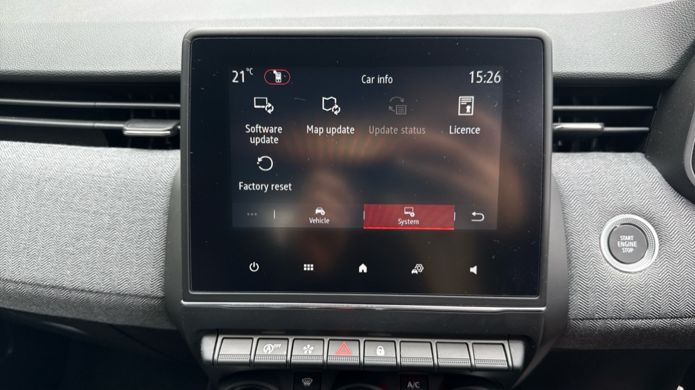 Renault Clio 1.0 TCe 90 Techno 5dr Petrol Hatchback - Image 40