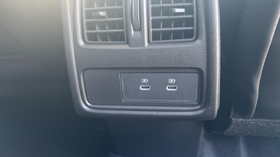 Renault Symbioz 1.8 E-Tech FHEV 160 Techno Esprit Alpine 5dr Auto Hybrid Estate - Image 36