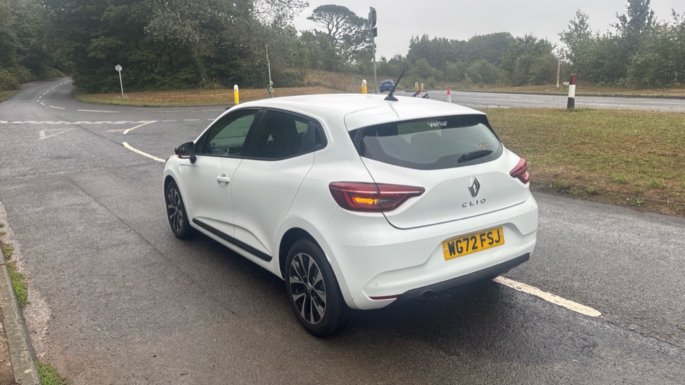 Renault Clio 1.0 TCe 90 Evolution 5dr Petrol Hatchback - Image 22