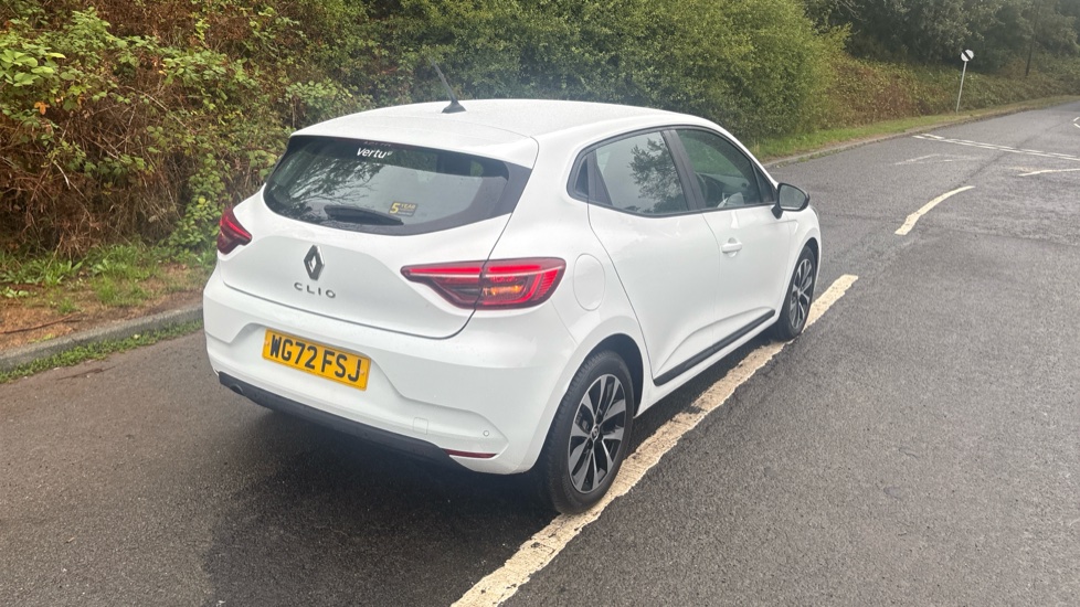 Renault Clio 1.0 TCe 90 Evolution 5dr Petrol Hatchback - Image 25