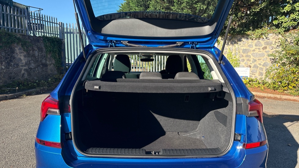 Skoda Kamiq 1.5 TSI SE L 5dr DSG Petrol Hatchback - Image 4