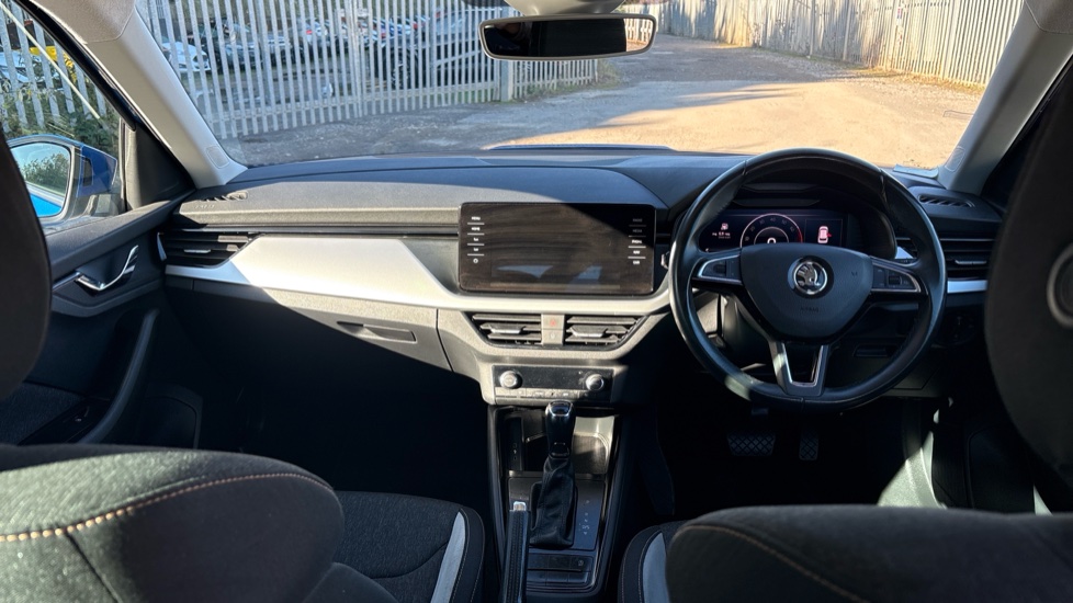 Skoda Kamiq 1.5 TSI SE L 5dr DSG Petrol Hatchback - Image 10