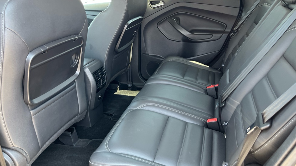 Ford Kuga 2.0 TDCi 180 Titanium 5dr Auto Diesel Estate - Image 16