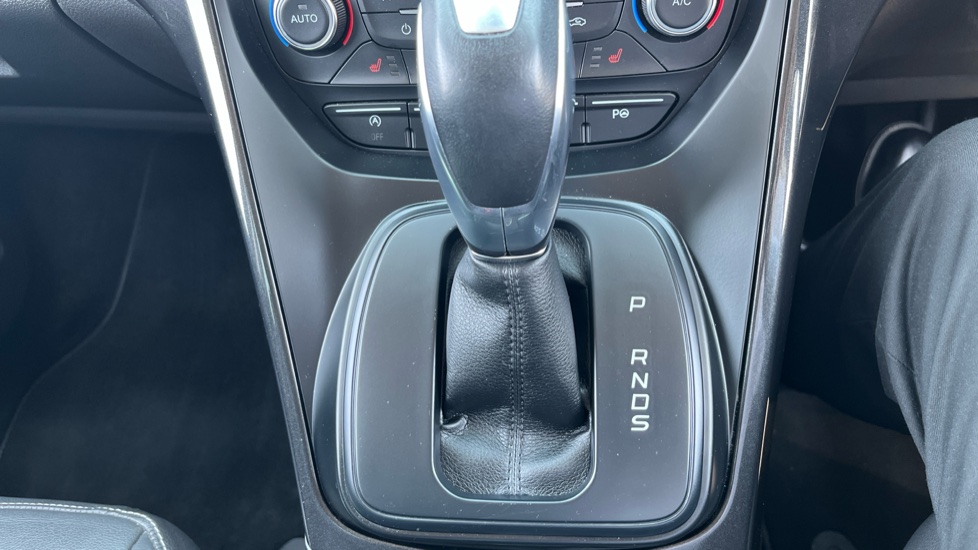 Ford Kuga 2.0 TDCi 180 Titanium 5dr Auto Diesel Estate - Image 30
