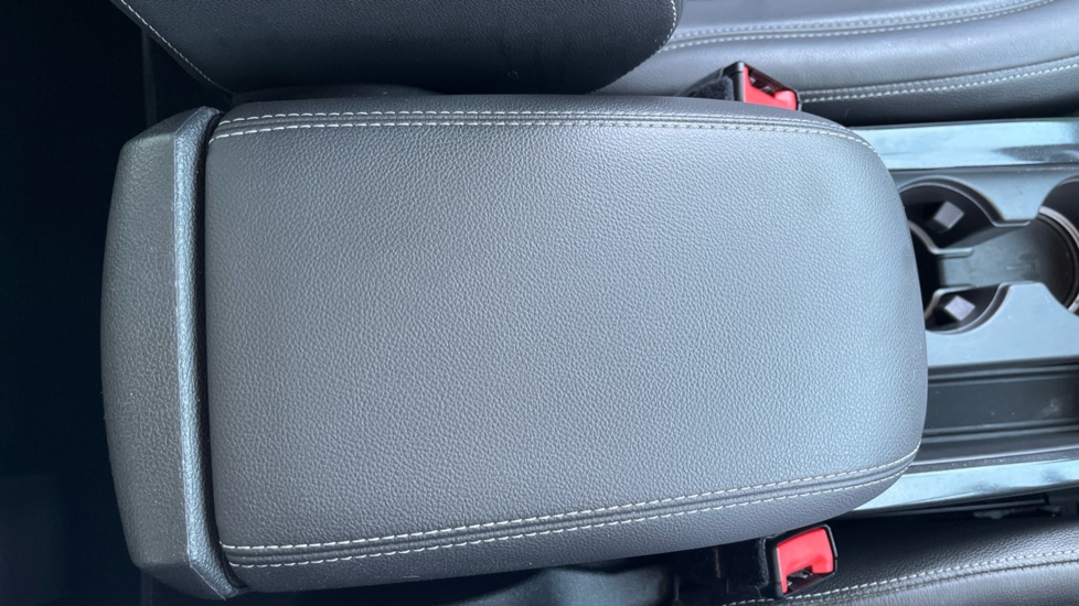 Ford Kuga 2.0 TDCi 180 Titanium 5dr Auto Diesel Estate - Image 33