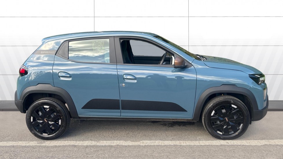 Dacia Spring 27kWh Extreme 65 48kW 5dr Auto Electric Hatchback - Image 5