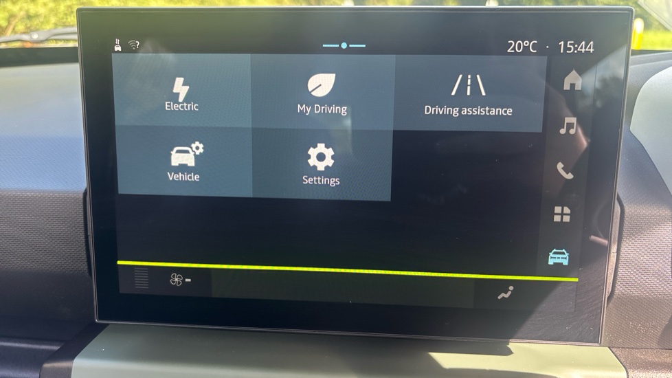 Dacia Spring 27kWh Extreme 65 48kW 5dr Auto Electric Hatchback - Image 39