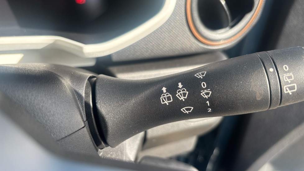 Dacia Spring 27kWh Extreme 65 48kW 5dr Auto Electric Hatchback - Image 42