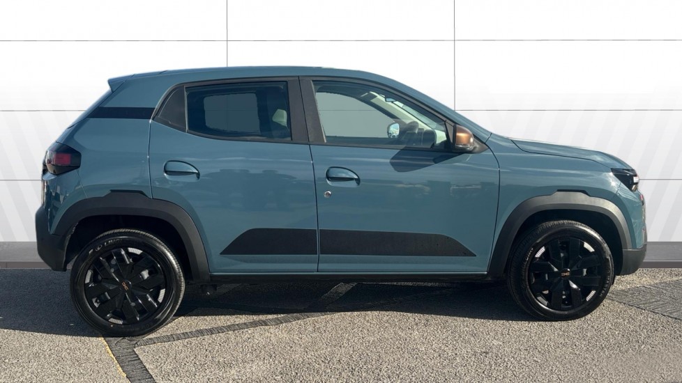 Dacia Spring 27kWh Extreme 65 48kW 5dr Auto Electric Hatchback - Image 5