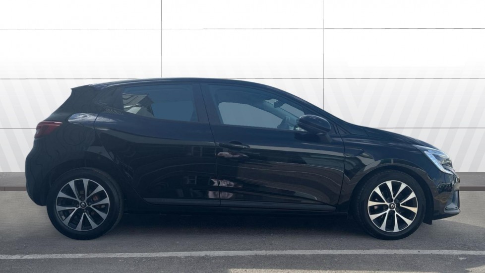 Renault Clio 1.0 TCe 90 Iconic 5dr Petrol Hatchback - Image 5