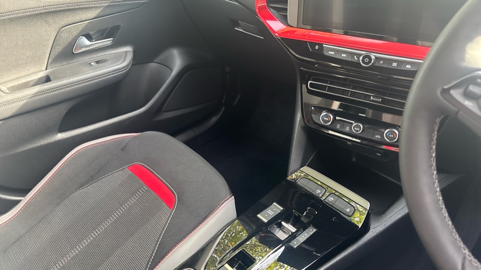 Vauxhall Mokka 100kW GS 50kWh 5dr Auto Electric Hatchback - Image 14