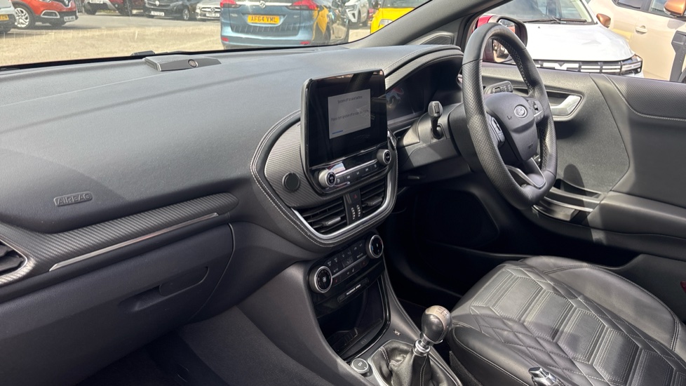 Ford Puma 1.0 EcoBoost Hybrid mHEV 155 ST-Line Vignale 5dr Petrol Hatchback - Image 9